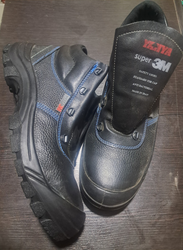 کفش ایمنی مهندسی یحیی مدل super 3M _99